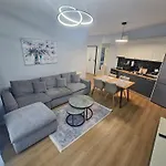 Amara * Tirana